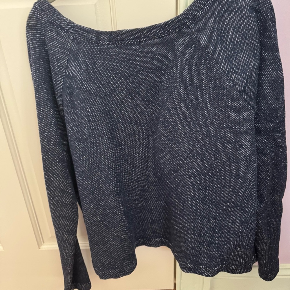 Pullover Top - Picture 3 of 3
